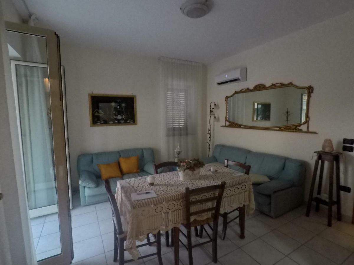 Casa Vacanza Tinzi San Gennaro Vesuviano Екстер'єр фото